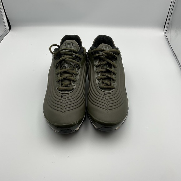 Nike Air Max Deluxe SE Cargo Khaki Size M 6.5 AO8284-300